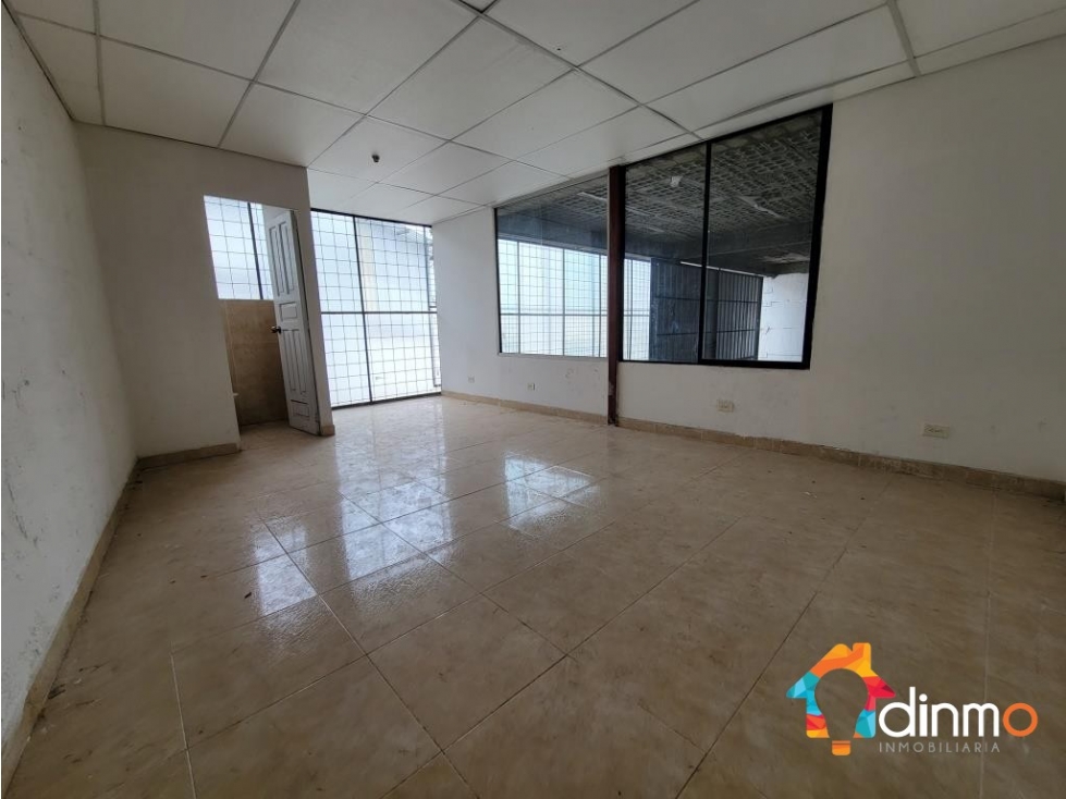 Galpon industrial de arriendo Norte de Quito - Parque de los recuerdos - 5
