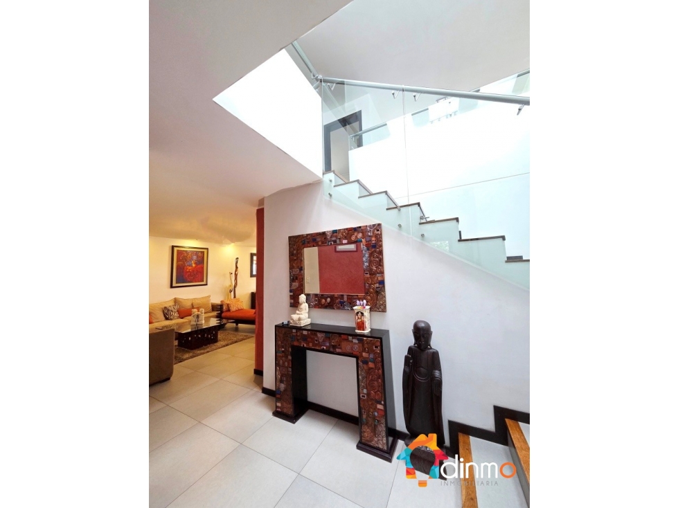 Casa Familiar en Venta | Tumbaco Club El Nacional | Doble Seguridad — foto 4