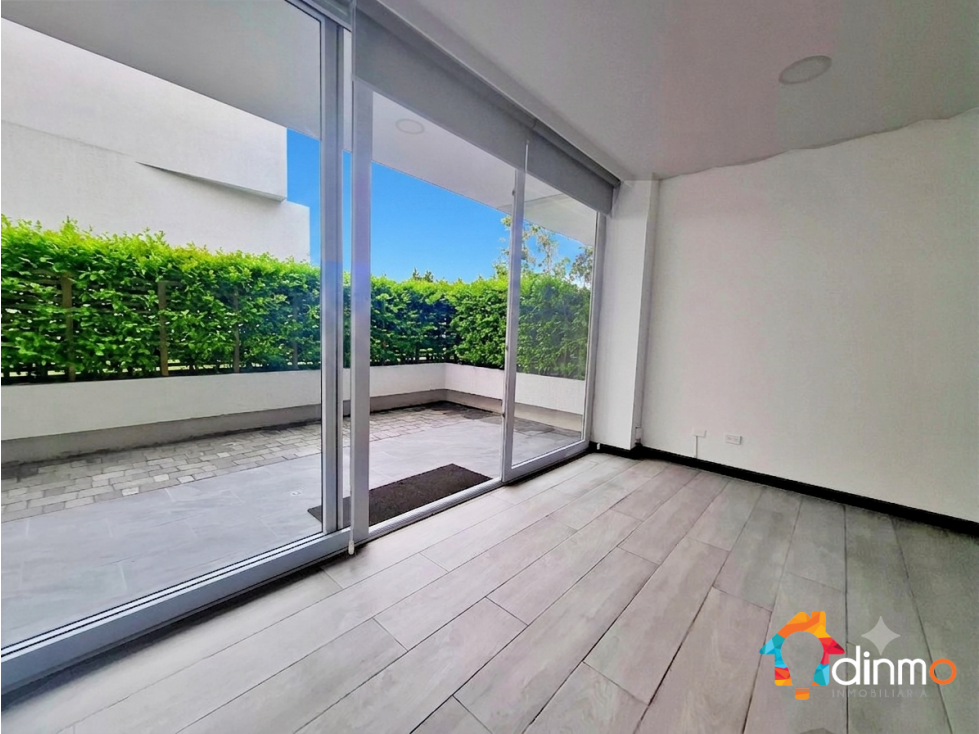 Suite con Patio Privado en Venta | Tumbaco Hilacril | 78 m² + Patio — foto 2