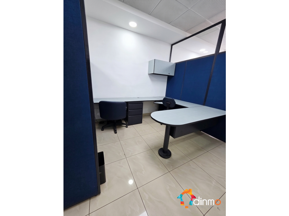 Oficina Arriendo amoblada Cumbayá Edificio Site Center — foto 3