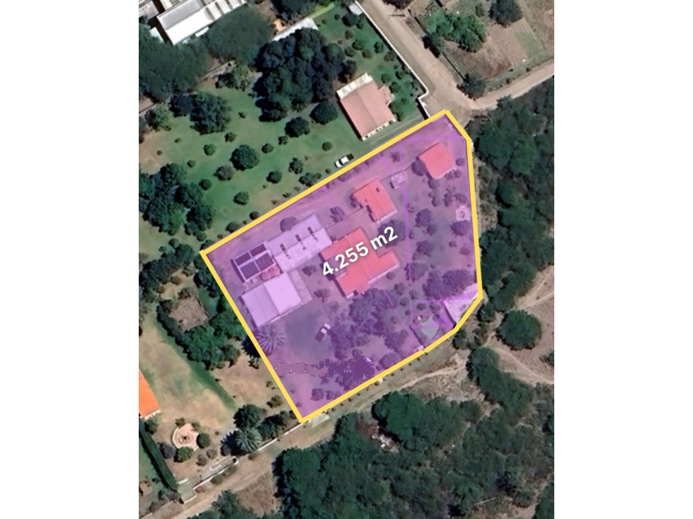 Terreno venta en Puembo 4255 m2, zona de desarrollo y plusvalia