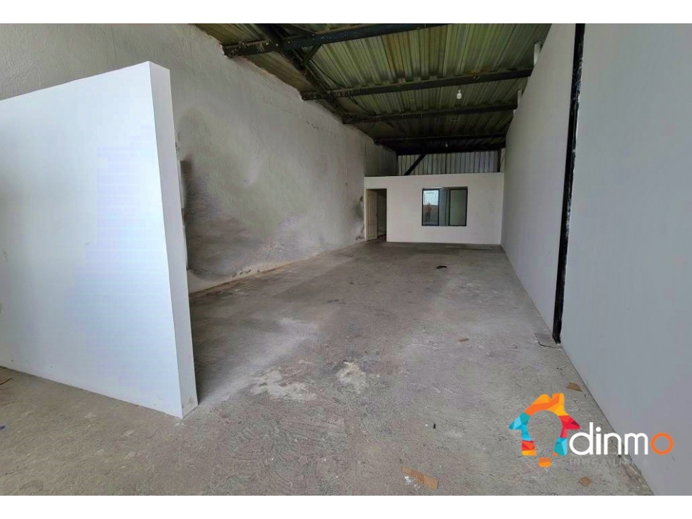 Arriendo Galpon industrial renta La Cristiania, Norte de Quito - 4