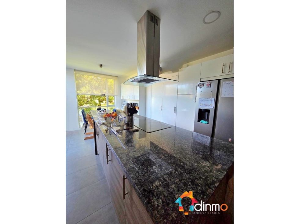 DEPARTAMENTO EN PLANTA BAJA CON JARDIN VENTA CUMBAYA — foto 5