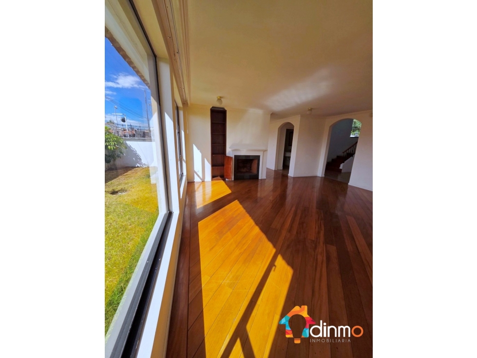 Casa en venta en Cumbayá | Conjunto | A 5 minutos caminando de la USFQ - 5