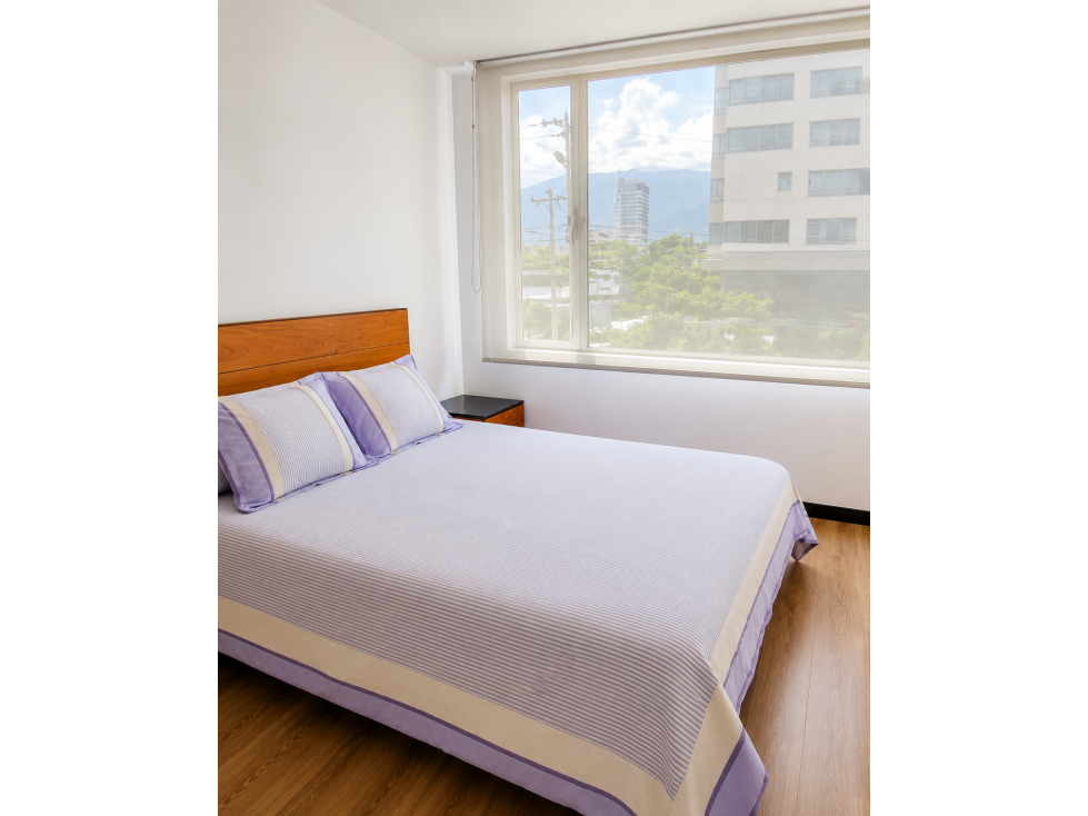 Departamento Amoblado 100%, La Carolina, Quicentro, 3 dormitorios — foto 6