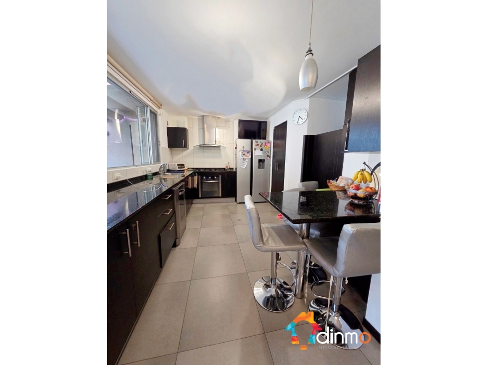 Casa Familiar en Venta | Tumbaco Club El Nacional | Doble Seguridad — foto 6