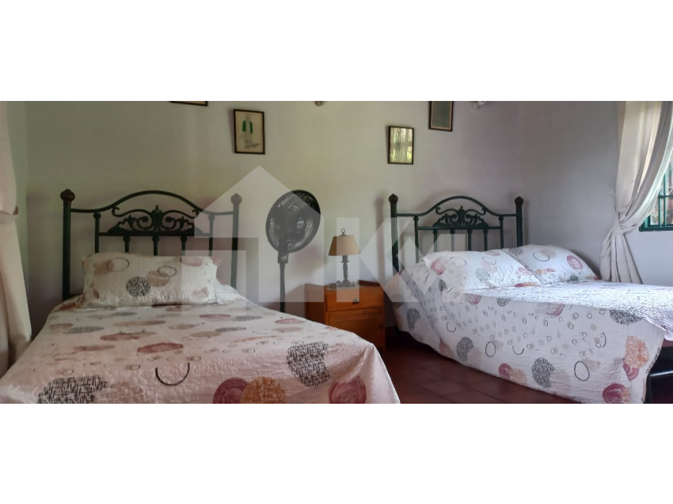 Casa campestre en Villeta con piscina y amplias zonas verdes - 2