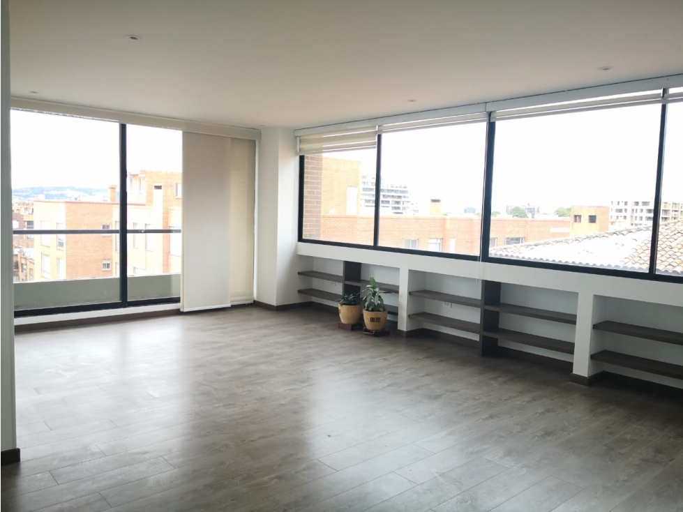 VENTA APTO EN STA PAULA — foto 2
