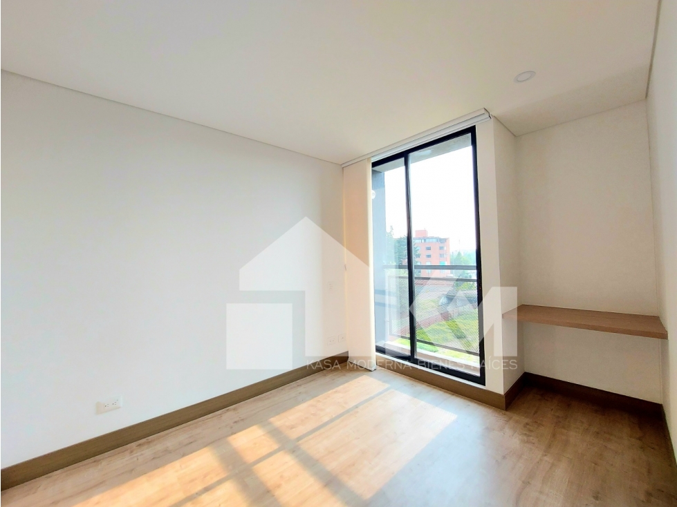 espectacular Apartamento en Venta en Modelia — foto 2
