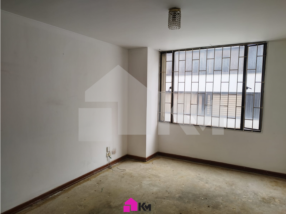 Santa Bárbara: apartamento para remodelar en ubicación premium — foto 3