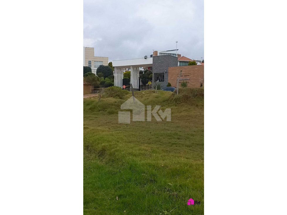 Construye tu proyecto en Tunja Lote en zona de alta valorización - 3
