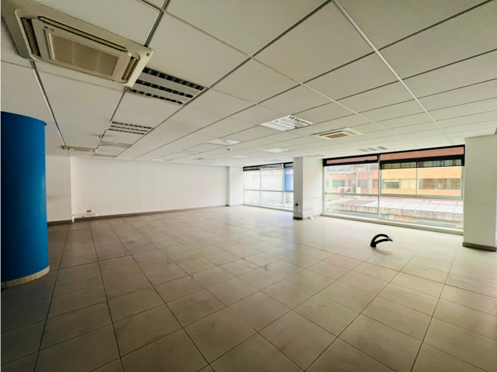 Edificio Corporativo en Venta - La Porciúncula — foto 4
