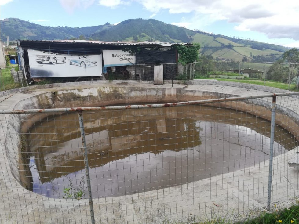 Terreno con casas en venta Yaruquí (1 hectárea) con vista — foto 2