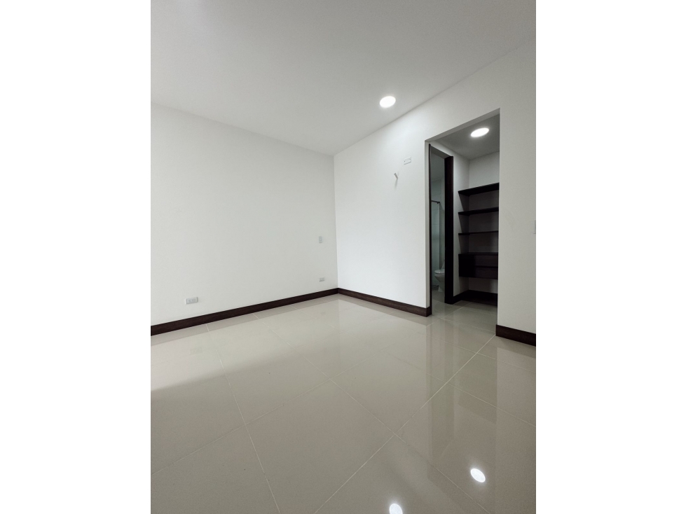 APARTAMENTO EN VENTA OESTE