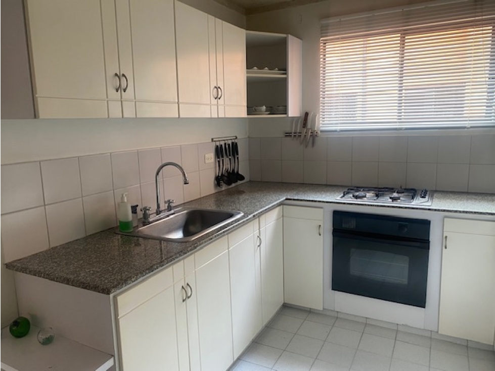 APARTAMENTO EN VENTA SANTA TERESITA