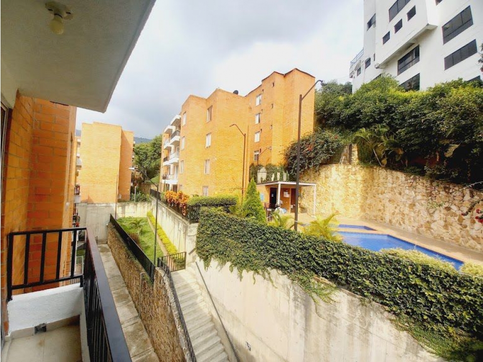VENTA DE APARTAMENTO EN MENGA