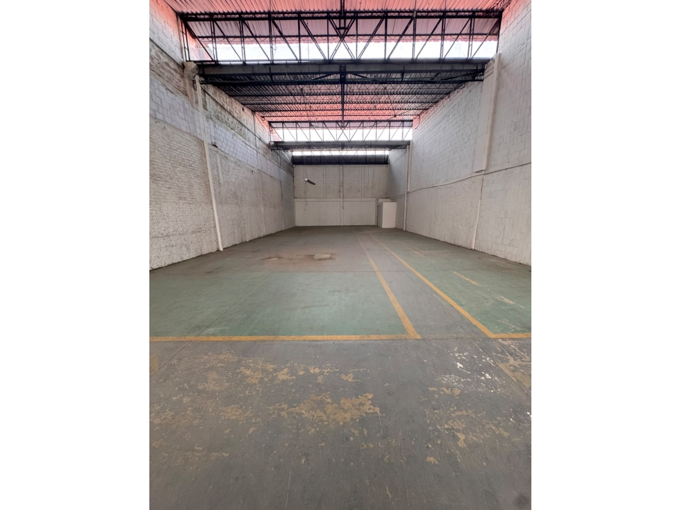 ALQUILER DE BODEGA SAN NICOLAS — foto 6