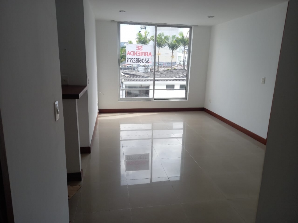 Apartaestudio en arrendamiento sector Guayacanes — foto 5