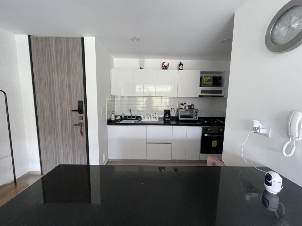 Vendo apartamento en el sector de Milan — foto 2