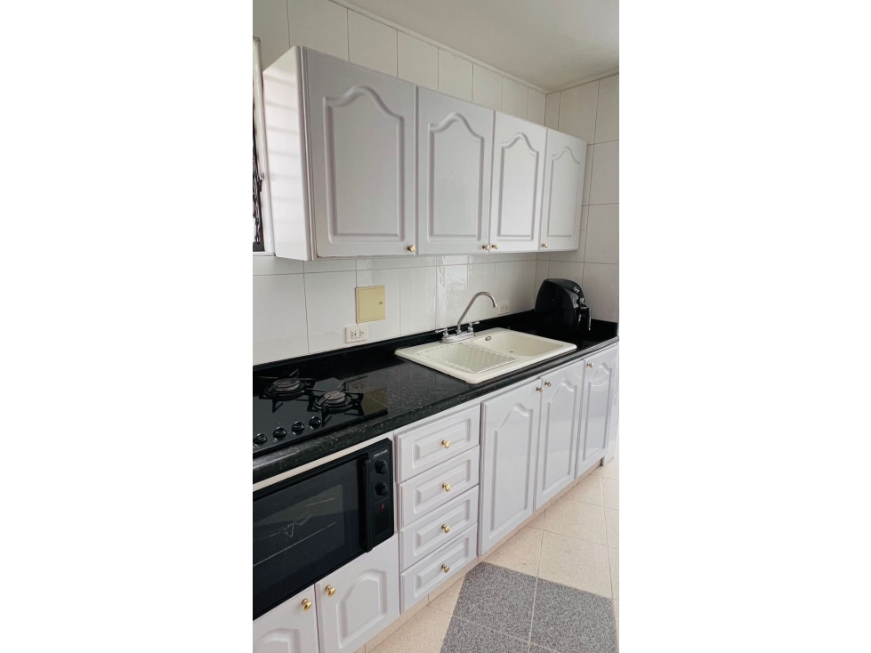 Vendo casa con renta en el sector de Palermo