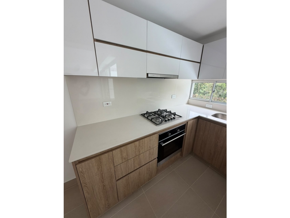 VENDO APARTAMENTO SECTOR EXPOFERIA