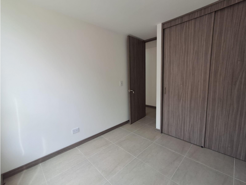 Apartamento en venta en conjunto cerrado en Itagüi — foto 6