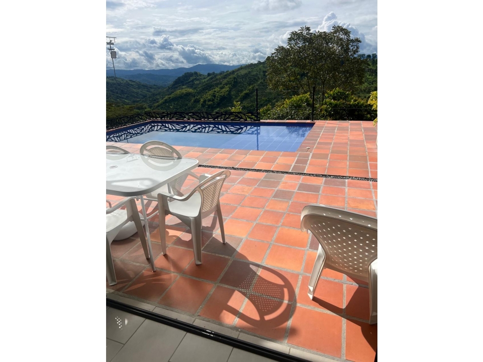 Se vende casa campestre en la cabaña a puerta cerrada - 3