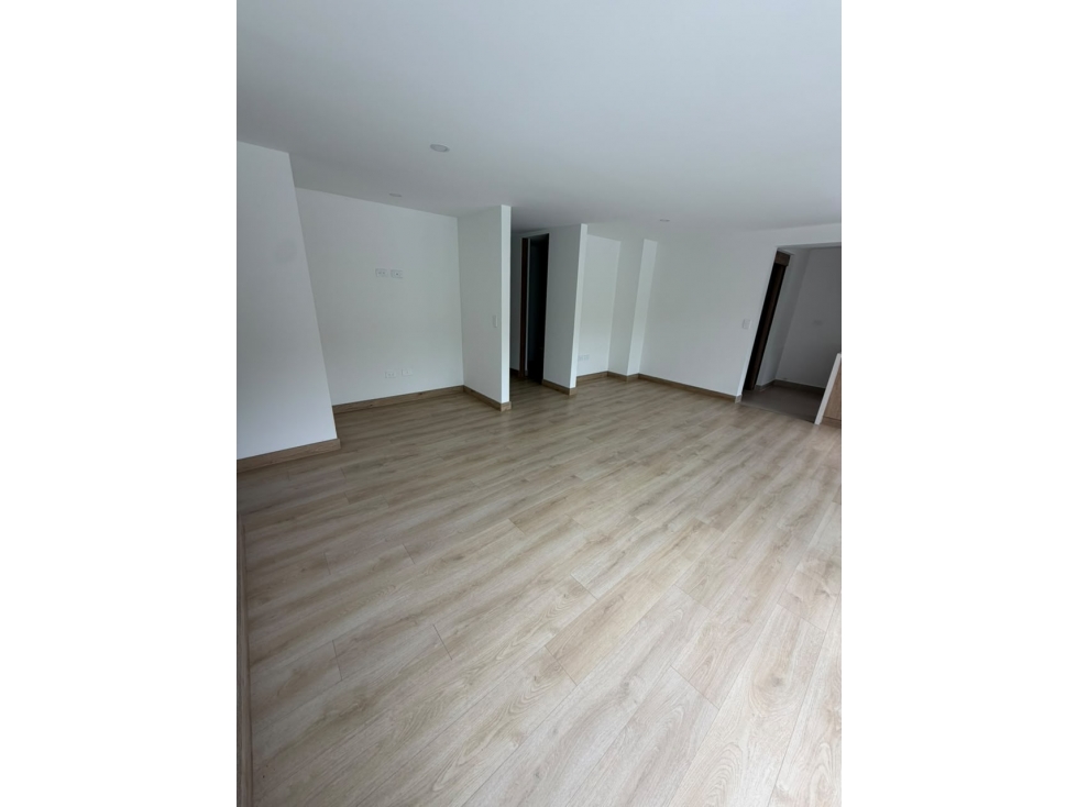 VENDO APARTAMENTO SECTOR EXPOFERIA — foto 3