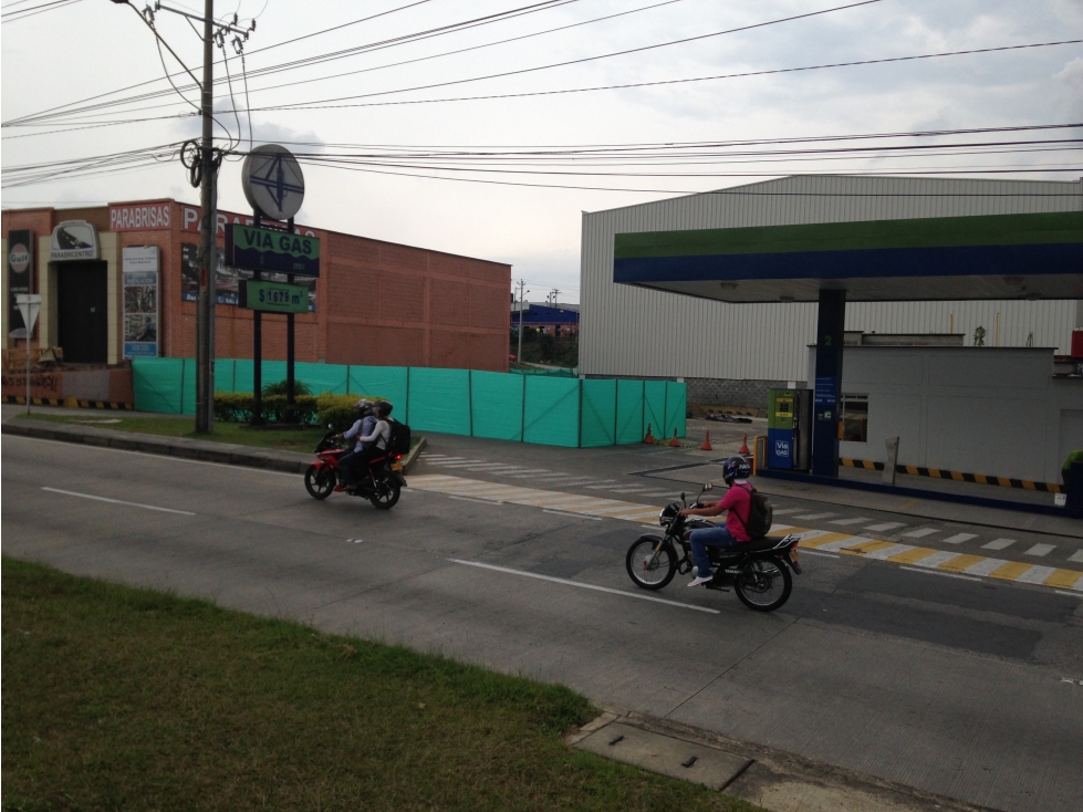 Arriendo lote comercial en Dosquebradas - Risaralda - 4