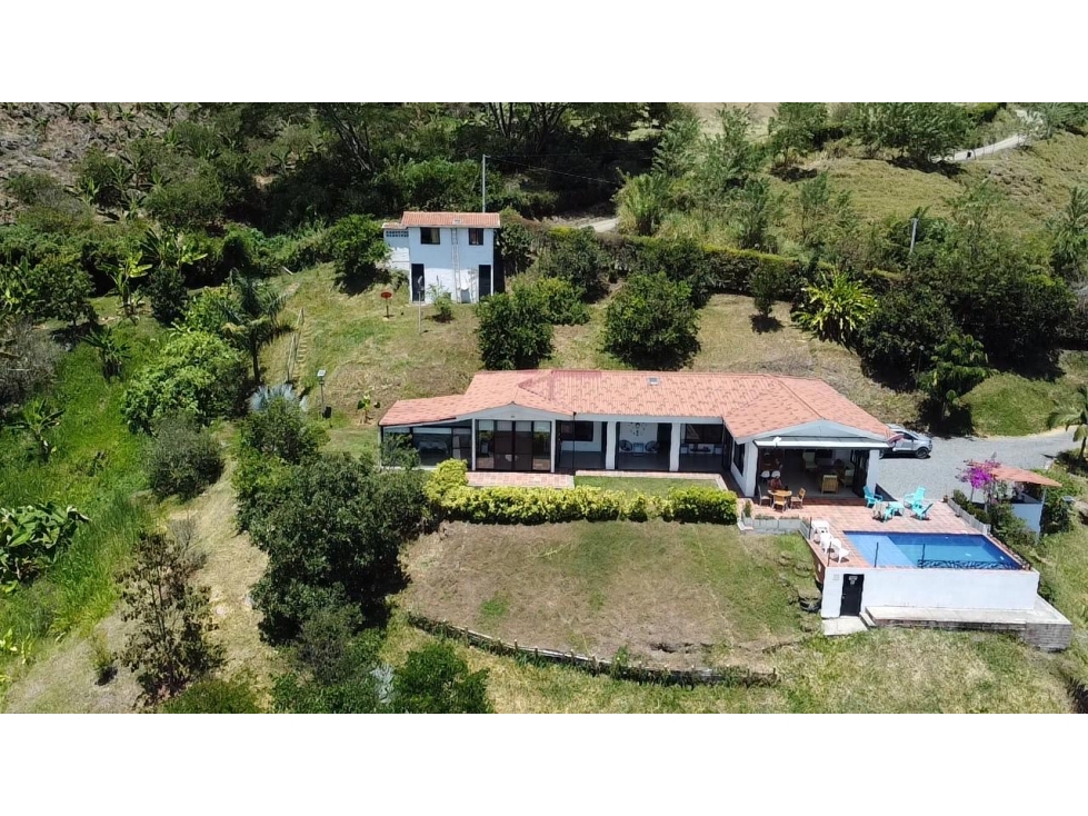 Se vende casa campestre en la cabaña a puerta cerrada - 4