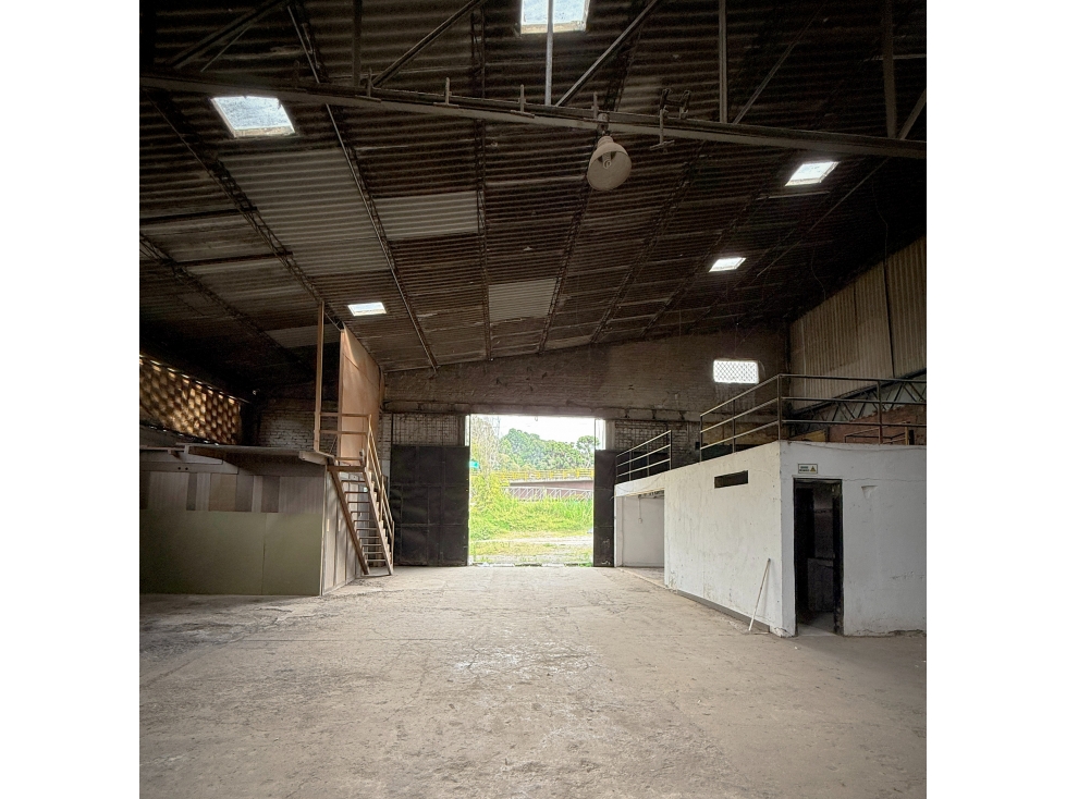 Bodega en Venta en Villamaria - 3