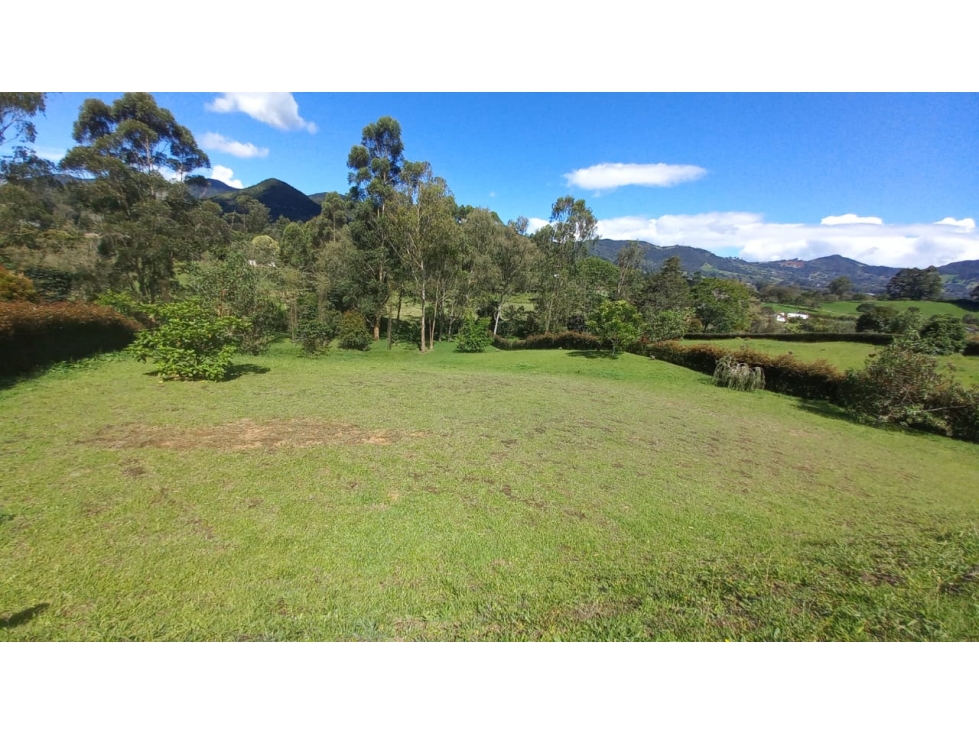 Venta lote de 3.374 m² en unidad cerrada en la Ceja