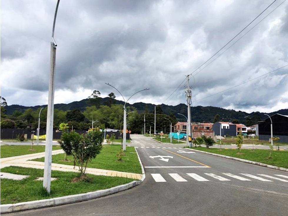 Venta lote en La Ceja para construcción de casa de dos pisos