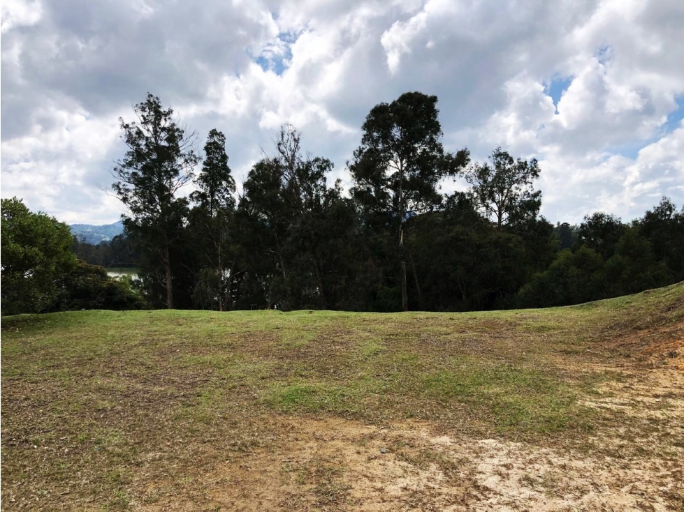 VENTA DE LOTE EN EL RETIRO DE 5.000 M2