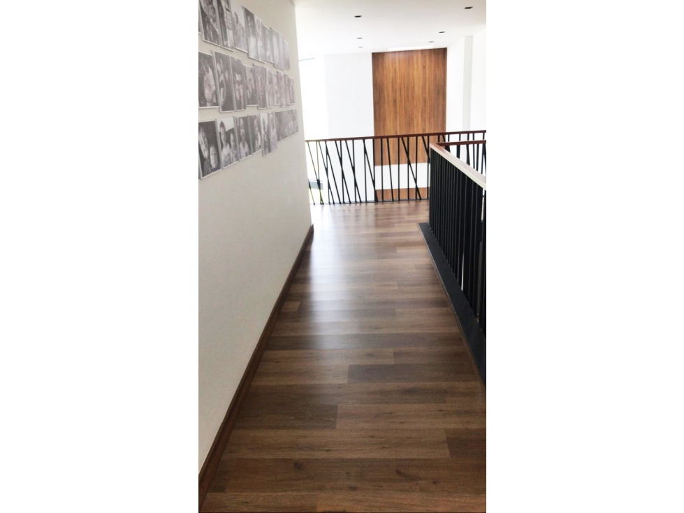 CASA EN ALTO DEL ESCOBERO EN UNIDAD CERRADA DE 1.410 M2 — foto 3