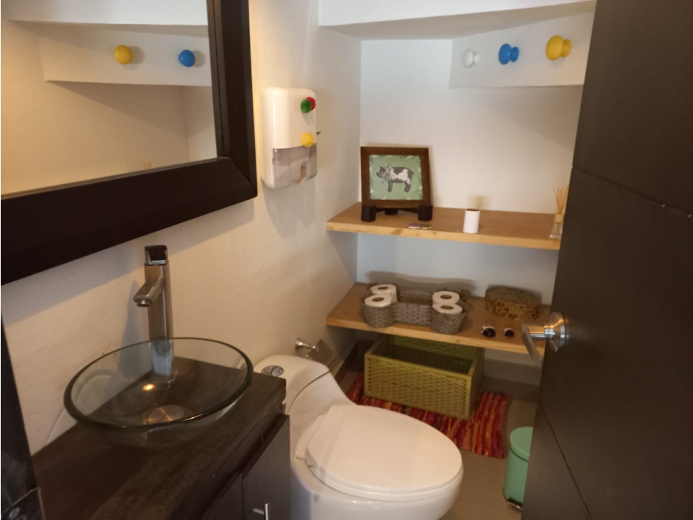 Venta casa de 230 m2 en conjunto cerrado en el Retiro. — foto 2