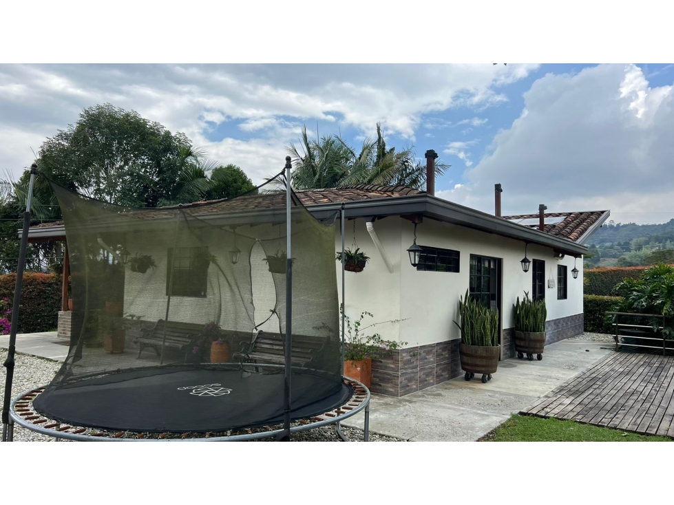 Casa finca con 10.900 m2 cerca al aeropuerto Jose Maria cordoba — foto 4