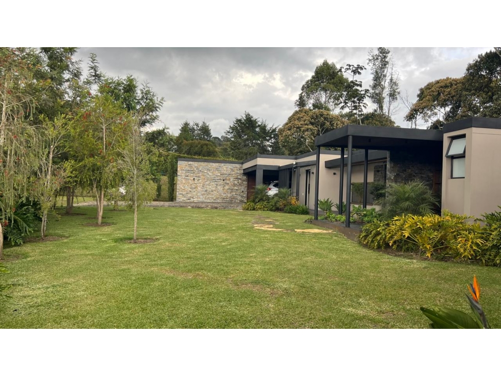 casa campestre con 325 m2 unidad cerrada en el capiro Rionegro — foto 4