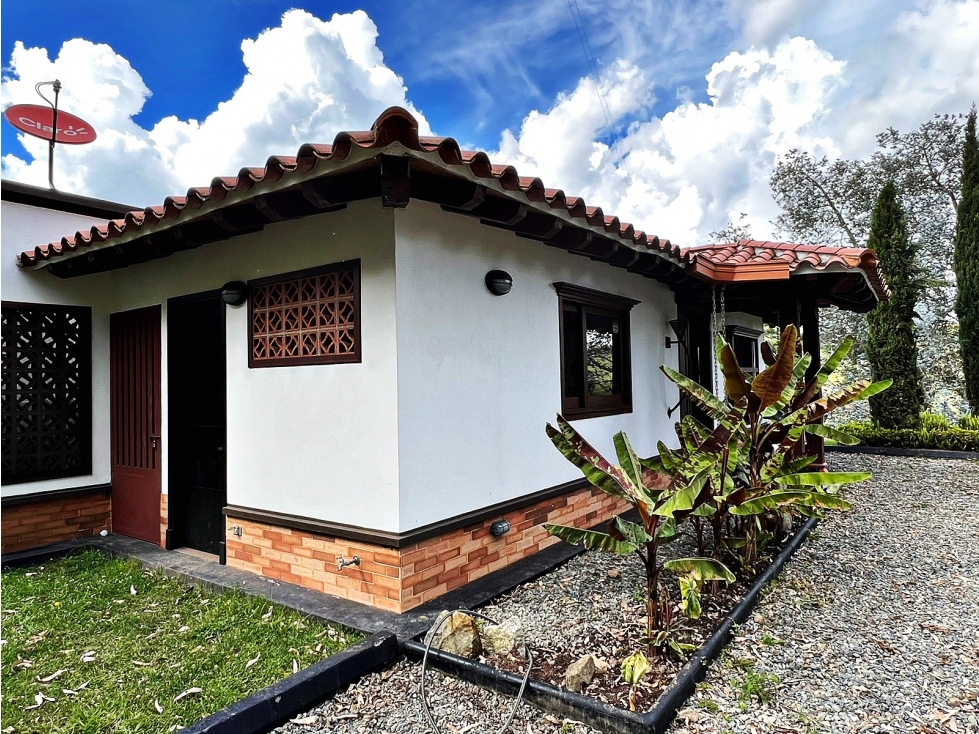 Casa campestre en arriendo en unidad cerrada cerca de San Antonio — foto 2