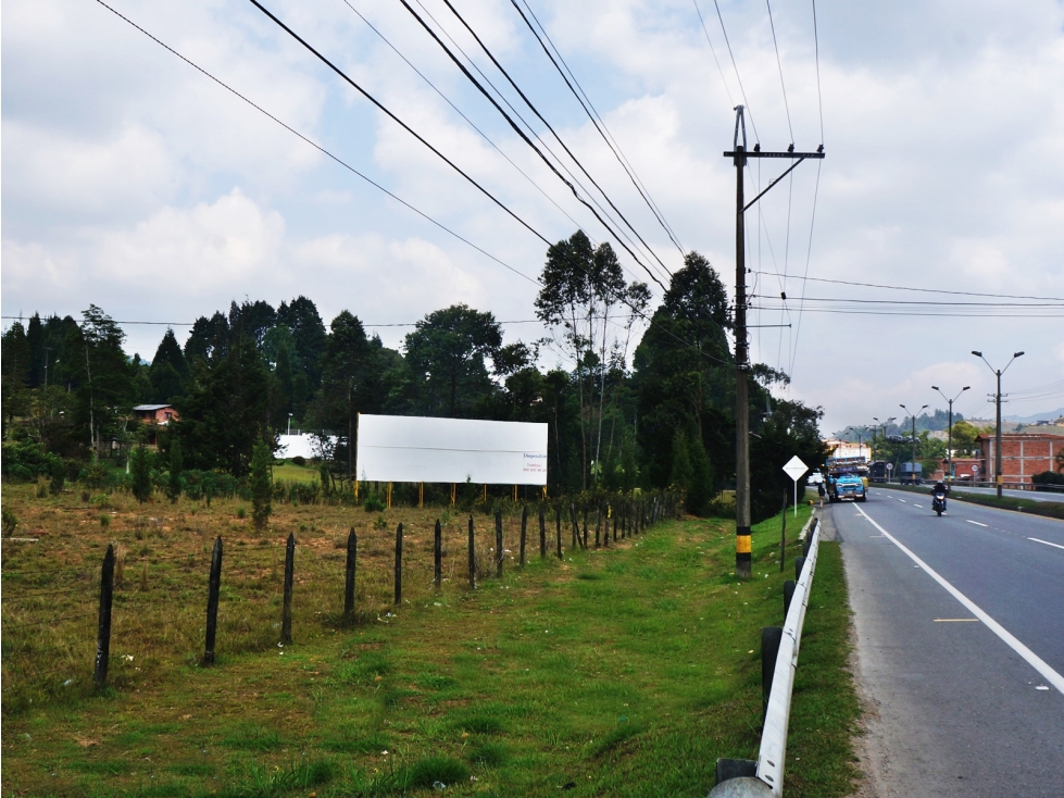 Venta lote urbano en Guarne de uso mixto — foto 3