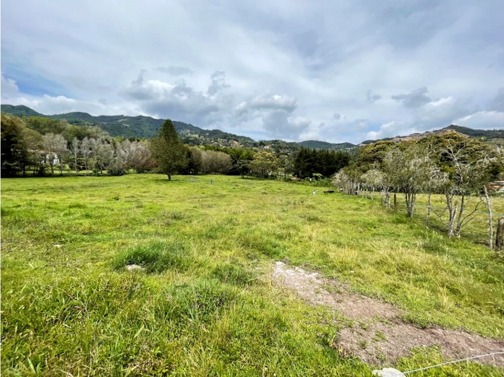 VENTA DE LOTE UNIDAD CERRADA EN EL RETIRO DE 11.359M2 — foto 2