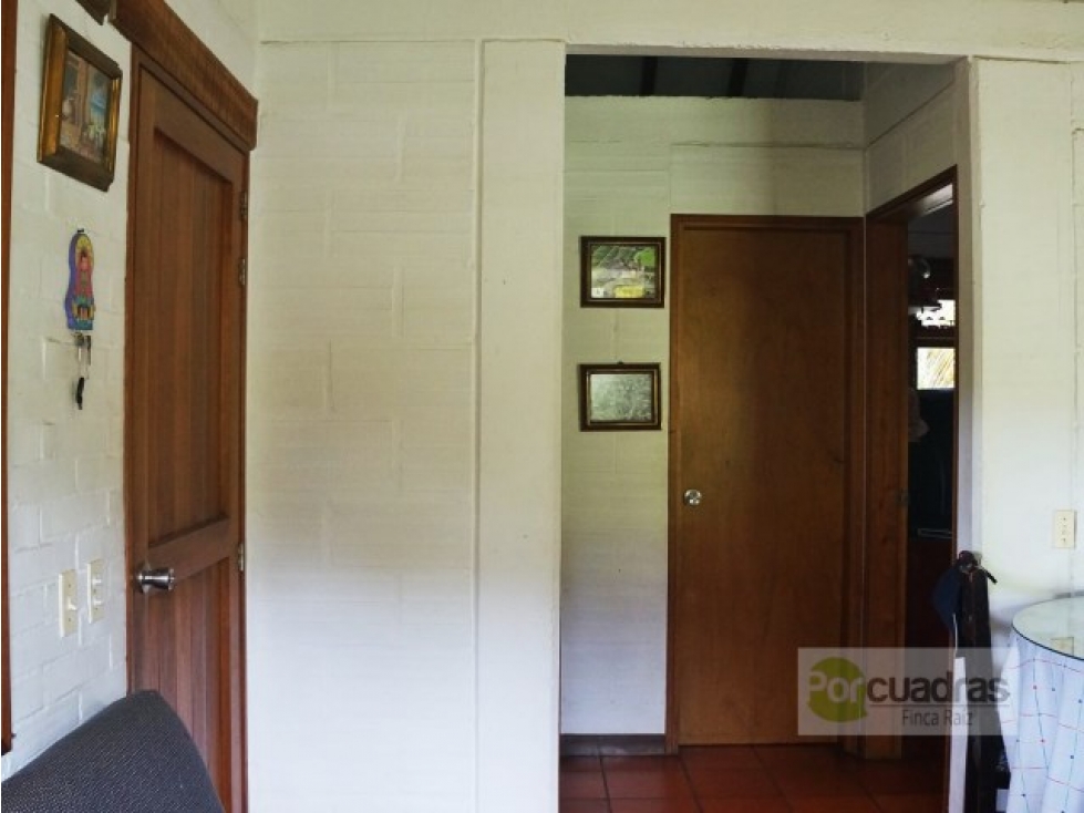 Venta/Arriendo casa campestre en El Escobero con dos casas — foto 6