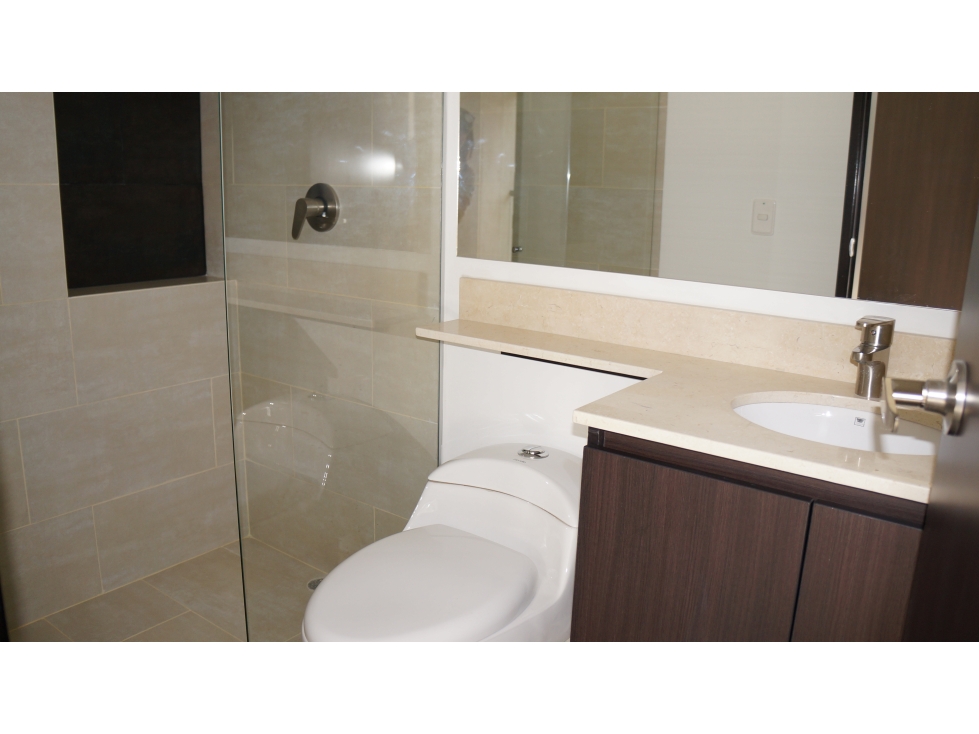 Venta Arriendo apartasuite en Llanogrande amoblada con balcón — foto 6