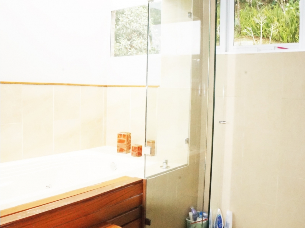Venta casa en Alto del Escobero, Envigado 4 alcobas Terraza y estudio — foto 6