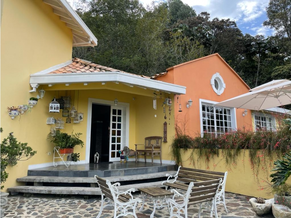 HERMOSA FINCA UBICADA EN EL ORIENTE DE 9.000 M2 — foto 2