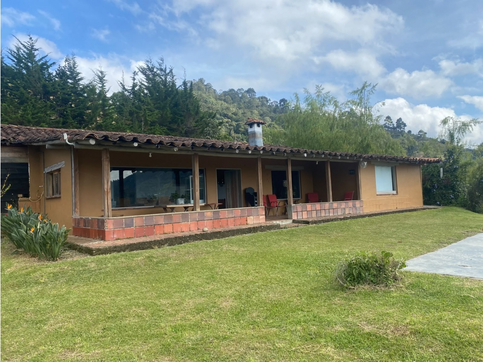 Venta Casa campestre en El Retiro, 27.000 m²