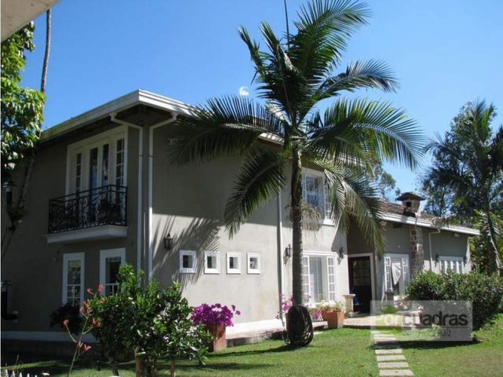 Venta casa campestre en Rionegro sector Caucanas con uso comercial — foto 2