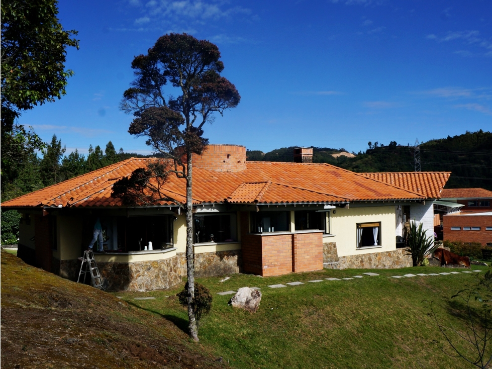 Venta Casa Campestre en El Escobero, 7.600 m² en Parcelación