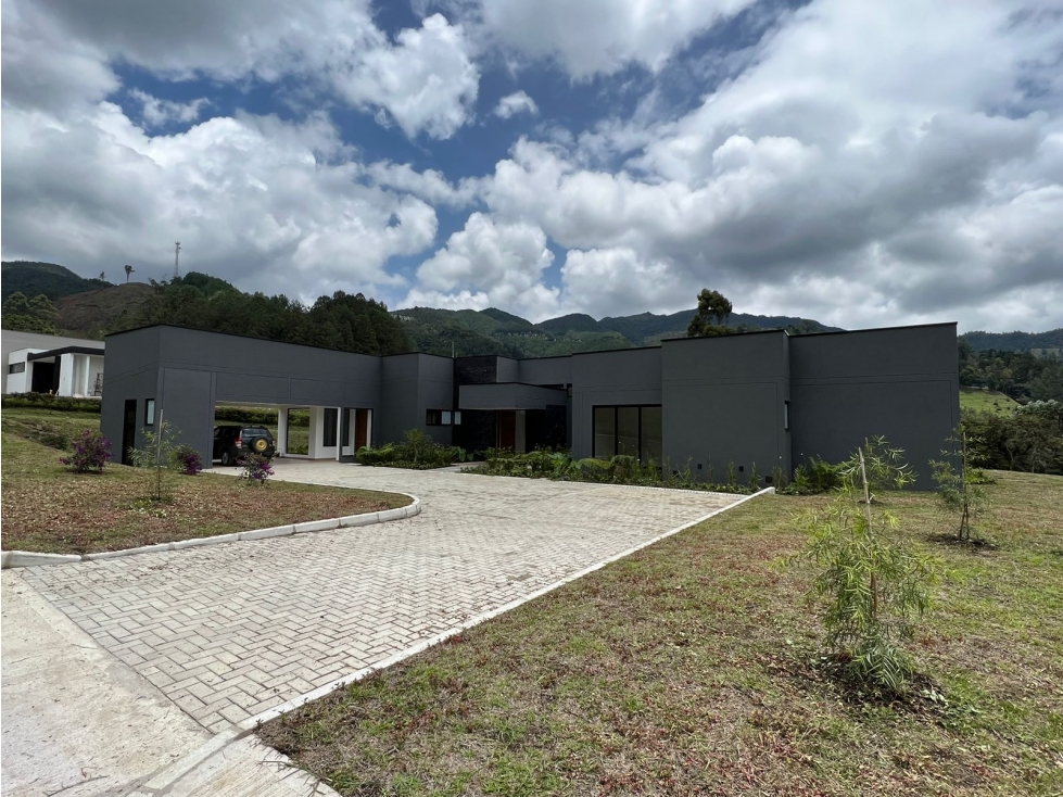 Venta | Casa campestre nueva en Fizebad, unidad cerrada exclusiva — foto 3