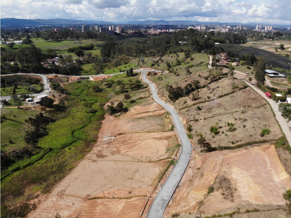 VENTA DE LOTES DESDE 2.100 M² UBICADOS POR RECINTO QUIRAMA, RIONEGRO